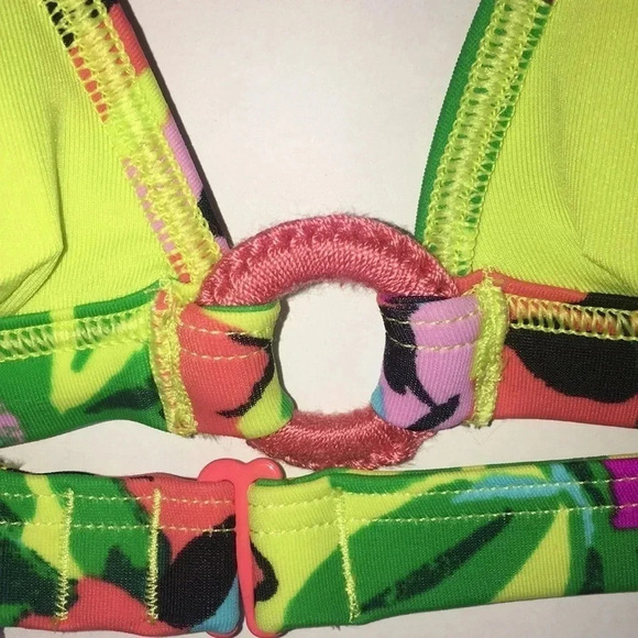 Aerie Triangle Bikini Floral Top Size XS - Picture 6 of 6